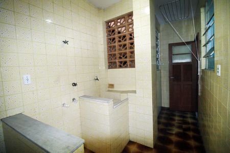 Apartamento para alugar com 65m², 3 quartos e sem vagaÁrea de Serviço