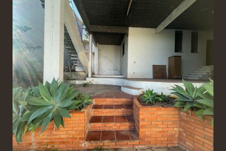 Casa para alugar com 600m², 4 quartos e 3 vagasÁrea externa