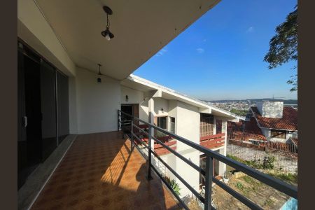 Casa para alugar com 4 quartos, 600m² em Ouro Branco, Novo Hamburgo