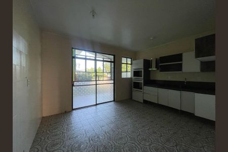 Casa para alugar com 600m², 4 quartos e 3 vagasCozinha