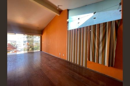 Casa para alugar com 4 quartos, 600m² em Ouro Branco, Novo Hamburgo