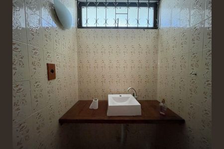 Casa para alugar com 600m², 4 quartos e 3 vagasLavabo