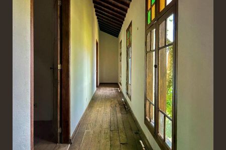 Casa à venda com 2 quartos, 337m² em Conjunto Habitacional Vila Santana (Sousas), Campinas