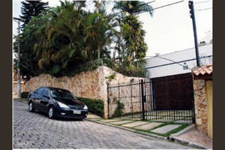 Casa à venda com 4 quartos, 750m² em Vila Galvão, Guarulhos