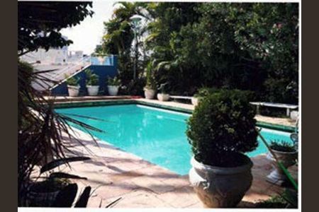 Casa à venda com 4 quartos, 750m² em Vila Galvão, Guarulhos