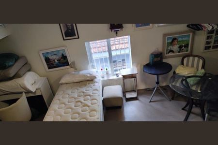 Casa à venda com 3 quartos, 264m² em Vila Congonhas, São Paulo