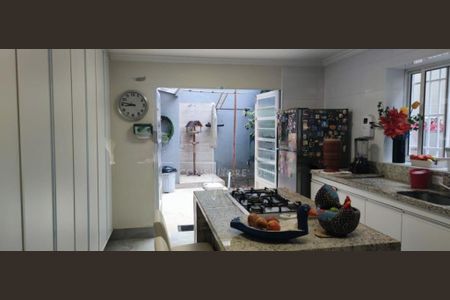 Casa à venda com 3 quartos, 264m² em Vila Congonhas, São Paulo