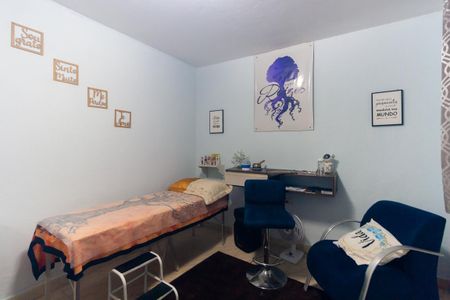 Casa à venda com 199m², 3 quartos e 2 vagas Casa à venda com 199m², 3 quartos e 2 vagasEscritório