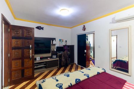Casa à venda com 199m², 3 quartos e 2 vagas Casa à venda com 199m², 3 quartos e 2 vagasSuíte
