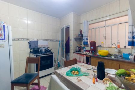 Casa à venda com 199m², 3 quartos e 2 vagas Casa à venda com 199m², 3 quartos e 2 vagasCasa 2 - Cozinha