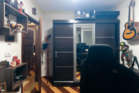 Casa à venda com 199m², 3 quartos e 2 vagas Casa à venda com 199m², 3 quartos e 2 vagasQuarto 2