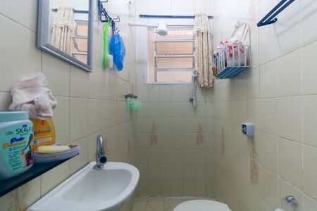 Casa à venda com 199m², 3 quartos e 2 vagas Casa à venda com 199m², 3 quartos e 2 vagasCasa 2 - Banheiro