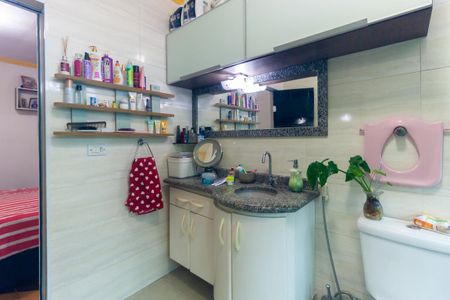 Casa à venda com 199m², 3 quartos e 2 vagas Casa à venda com 199m², 3 quartos e 2 vagasBanheiro da Suíte