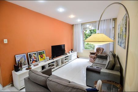 Apartamento à venda com 110m², 3 quartos e sem vagaSala