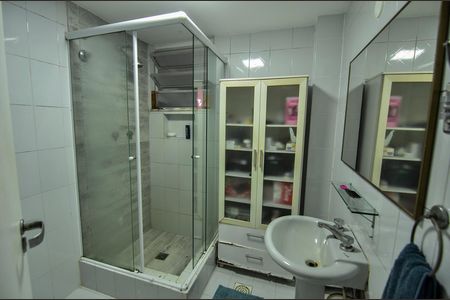 Apartamento à venda com 110m², 3 quartos e sem vagaBanheiro Social