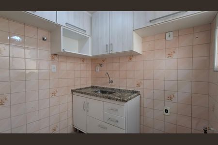 Cozinha de apartamento para alugar com 1 quarto, 34m² em Centro, Campinas