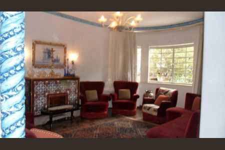 Casa à venda com 3 quartos, 340m² em Mirandópolis, São Paulo