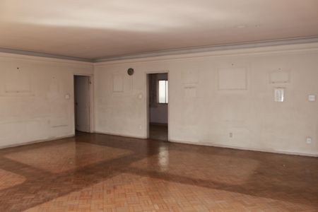Apartamento à venda com 220m², 3 quartos e 1 vagaSala