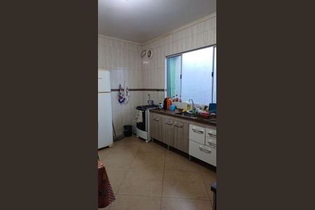 Casa à venda com 156m², 3 quartos e 2 vagas