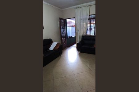 Casa à venda com 156m², 3 quartos e 2 vagas