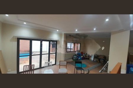 Casa à venda com 4 quartos, 355m² em Chácara Monte Alegre, São Paulo