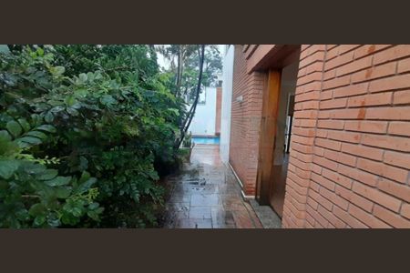 Casa à venda com 4 quartos, 355m² em Chácara Monte Alegre, São Paulo