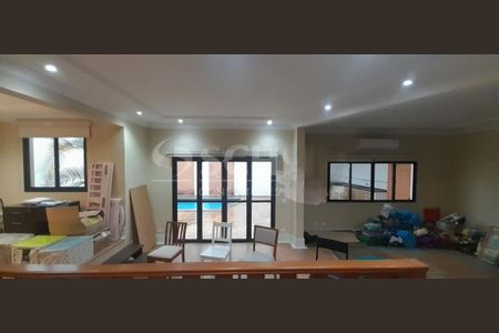Casa à venda com 4 quartos, 355m² em Chácara Monte Alegre, São Paulo