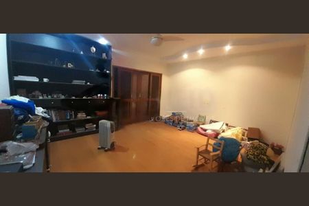 Casa à venda com 4 quartos, 355m² em Chácara Monte Alegre, São Paulo