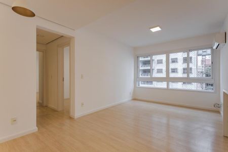 Sala de apartamento para alugar com 2 quartos, 66m² em Rio Branco, Porto Alegre