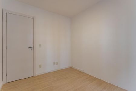 Quarto de apartamento para alugar com 2 quartos, 66m² em Rio Branco, Porto Alegre