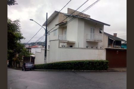 Foto 01 de casa à venda com 4 quartos, 200m² em Jardim Virginia Bianca, São Paulo