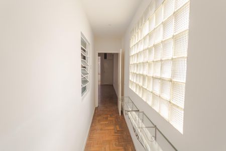 Apartamento à venda com 125m², 3 quartos e 1 vaga Apartamento à venda com 125m², 3 quartos e 1 vagaCorredor de Entrada