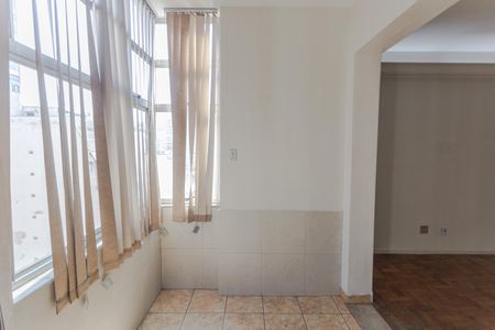 Apartamento à venda com 125m², 3 quartos e 1 vaga Apartamento à venda com 125m², 3 quartos e 1 vagaVaranda da Sala