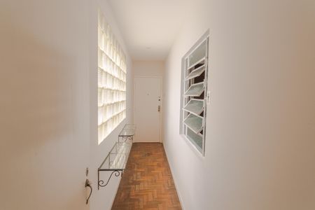 Apartamento à venda com 125m², 3 quartos e 1 vaga Apartamento à venda com 125m², 3 quartos e 1 vagaCorredor de Entrada