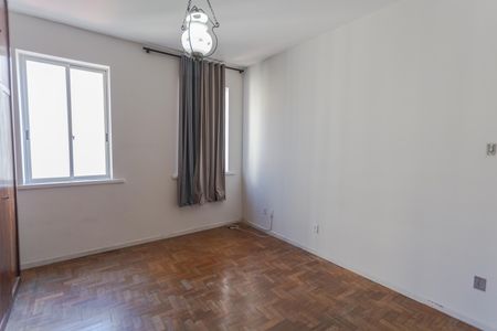 Apartamento à venda com 125m², 3 quartos e 1 vaga Apartamento à venda com 125m², 3 quartos e 1 vagaSuíte