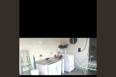 Casa à venda com 3 quartos, 25m² em Nacional, Contagem