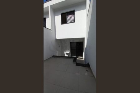 Casa à venda com 104m², 3 quartos e 2 vagasentrada