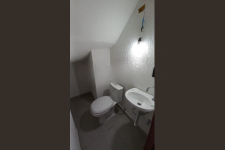 Casa à venda com 104m², 3 quartos e 2 vagasbanheiro