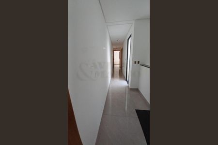 Casa à venda com 104m², 3 quartos e 2 vagascorredor