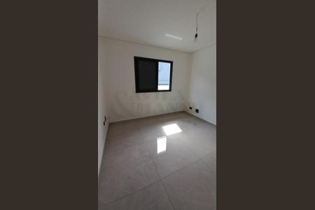 Casa à venda com 104m², 3 quartos e 2 vagasquarto