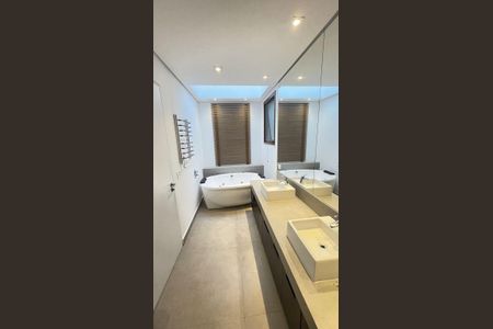 Casa de condomínio à venda com 439m², 4 quartos e 4 vagas