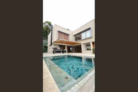 Casa de condomínio à venda com 439m², 4 quartos e 4 vagas