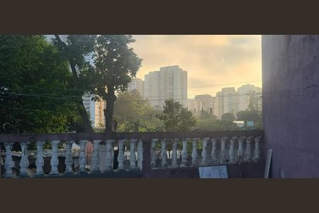 Foto 13 de casa à venda com 3 quartos, 156m² em Jardim Inga, São Paulo