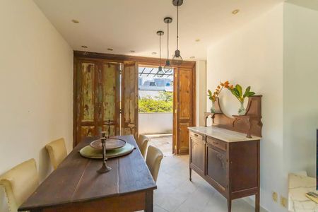 Apartamento à venda com 315m², 3 quartos e 2 vagas