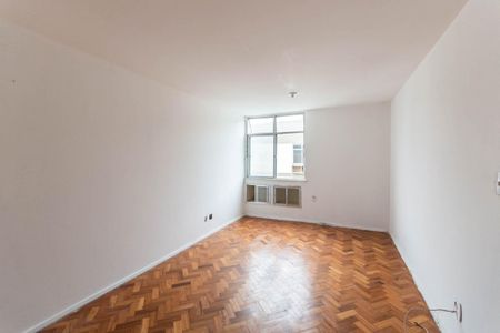 Sala de apartamento para alugar com 2 quartos, 72m² em Caju, Rio de Janeiro
