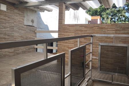 Garagem de casa à venda com 2 quartos, 125m² em Cerâmica, São Caetano do Sul