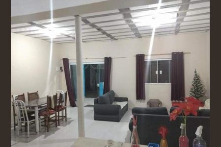 Sala de apartamento para alugar com 3 quartos, 70m² em Jardim Maria Inês, Aparecida de Goiânia