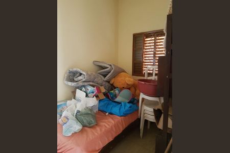 Quarto de apartamento para alugar com 3 quartos, 70m² em Jardim Maria Inês, Aparecida de Goiânia