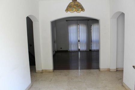 Casa à venda com 735m², 6 quartos e 6 vagas