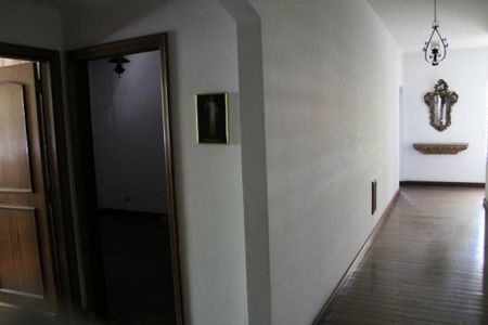 Casa à venda com 735m², 6 quartos e 6 vagas